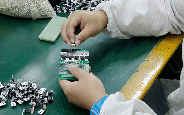 锂电池保护板的常见故障问题维修方法